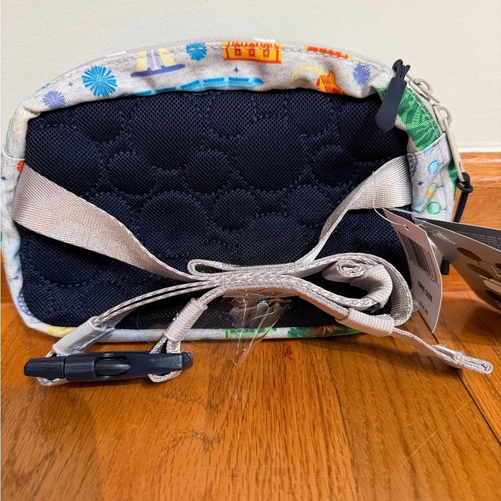 Disney Parks WDW Belt Bag w/Ear Holder - Picture 2 of 2